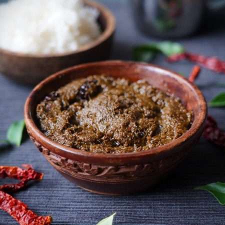 Kariveppilai (curry leaves) Thokku